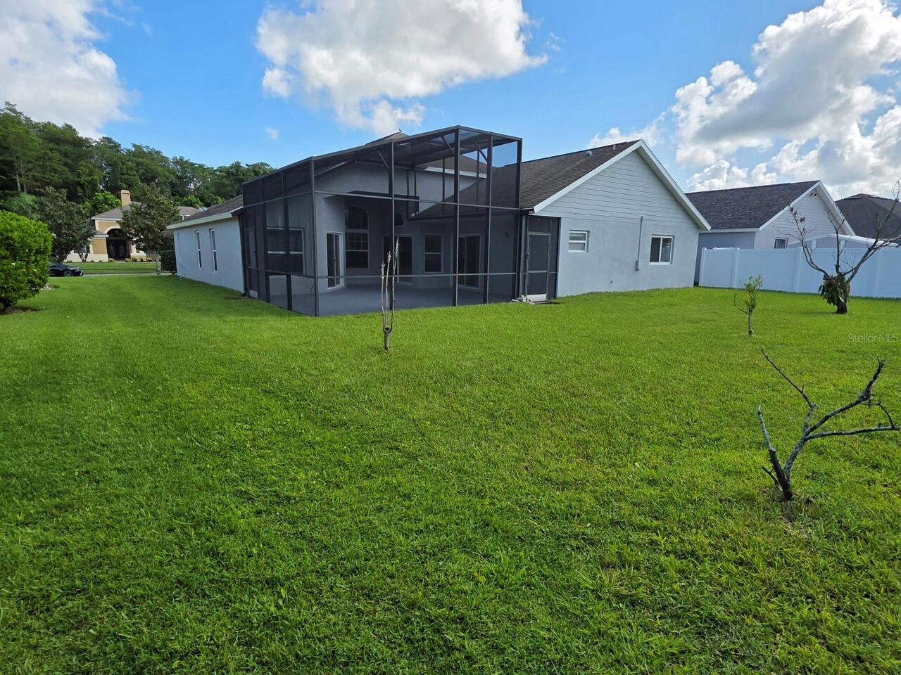 Listing Photo 17