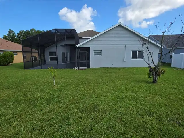 Listing Photo 16