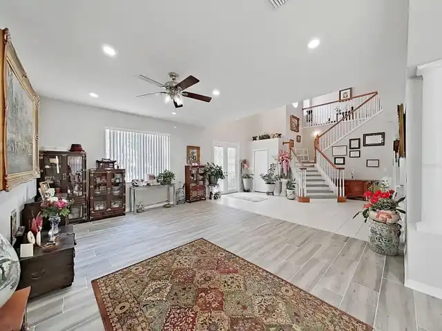 Listing Photo 17