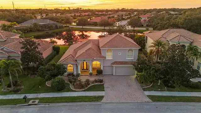 Sarasota Real Estate