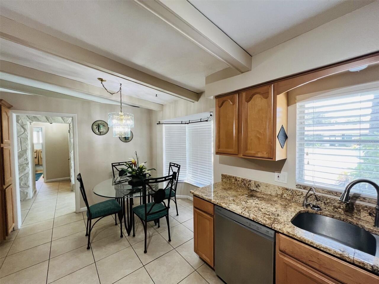 Listing Photo 10