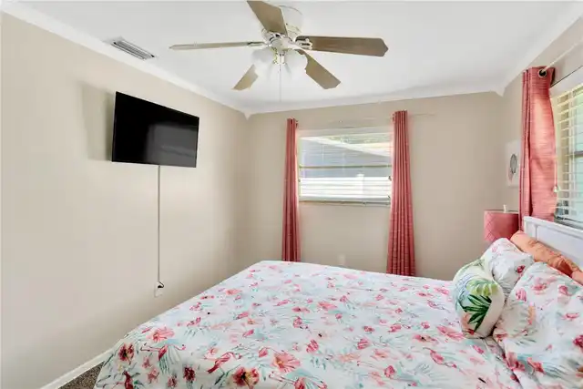 Listing Photo 23