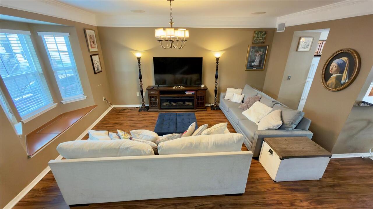 Listing Photo 9