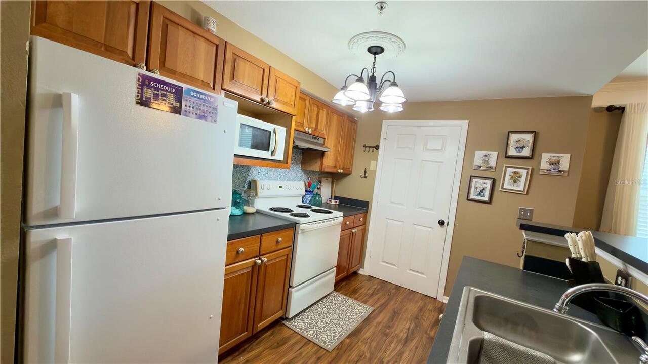 Listing Photo 33