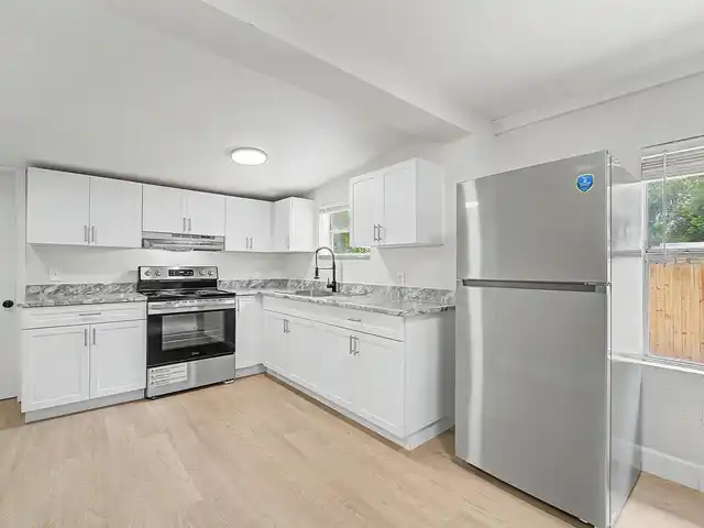 Listing Photo 21