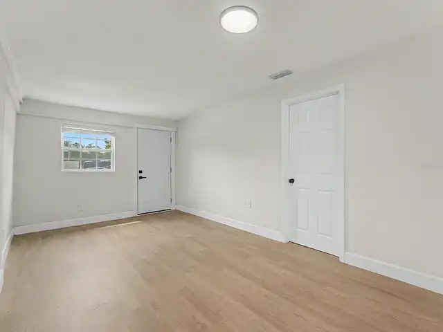 Listing Photo 31
