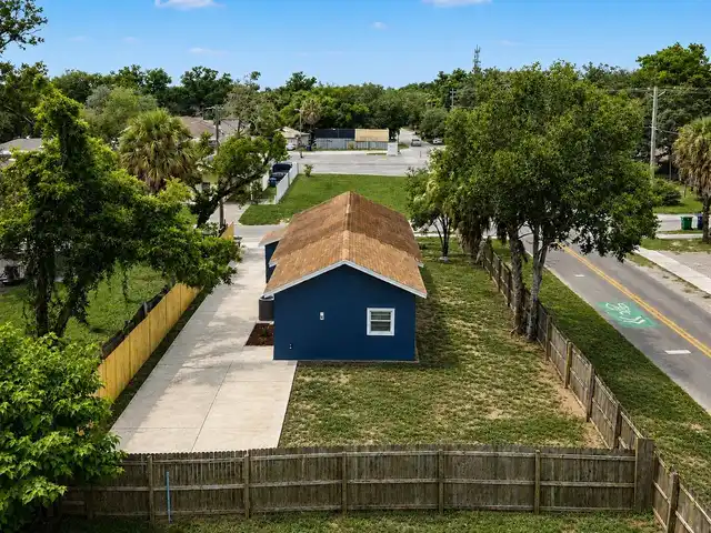 Listing Photo 33
