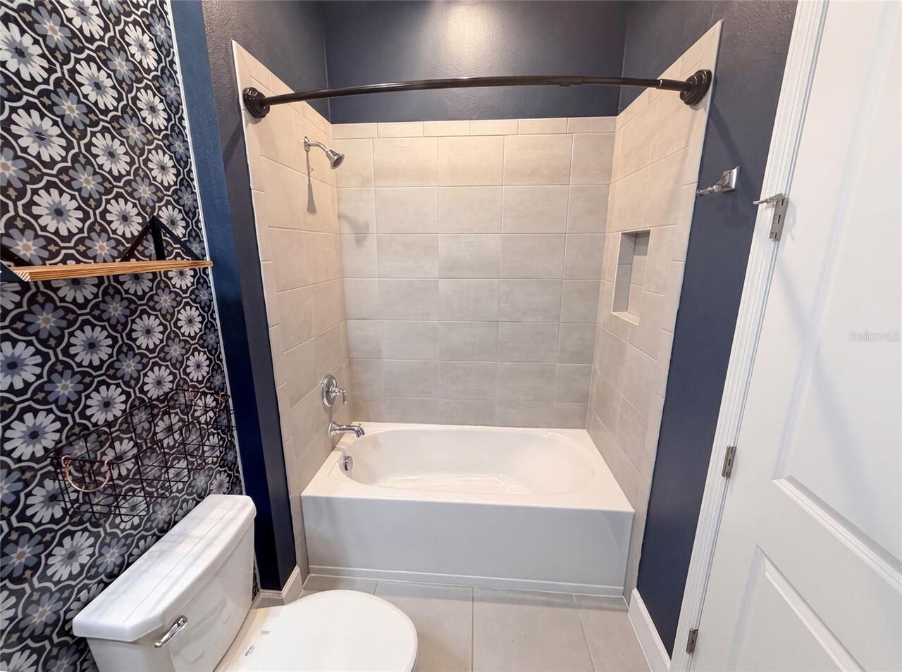 Listing Photo 19