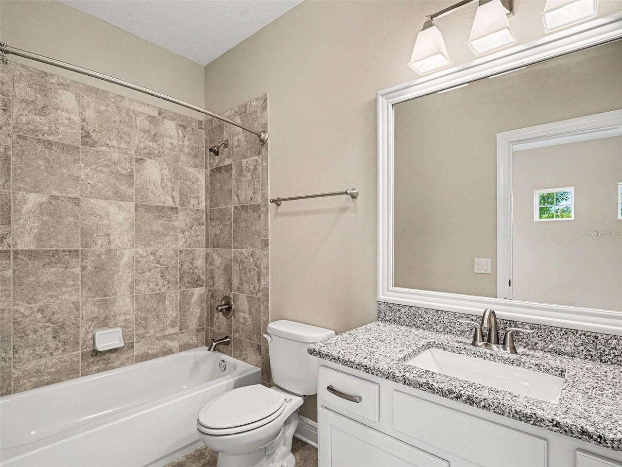 Listing Photo 22
