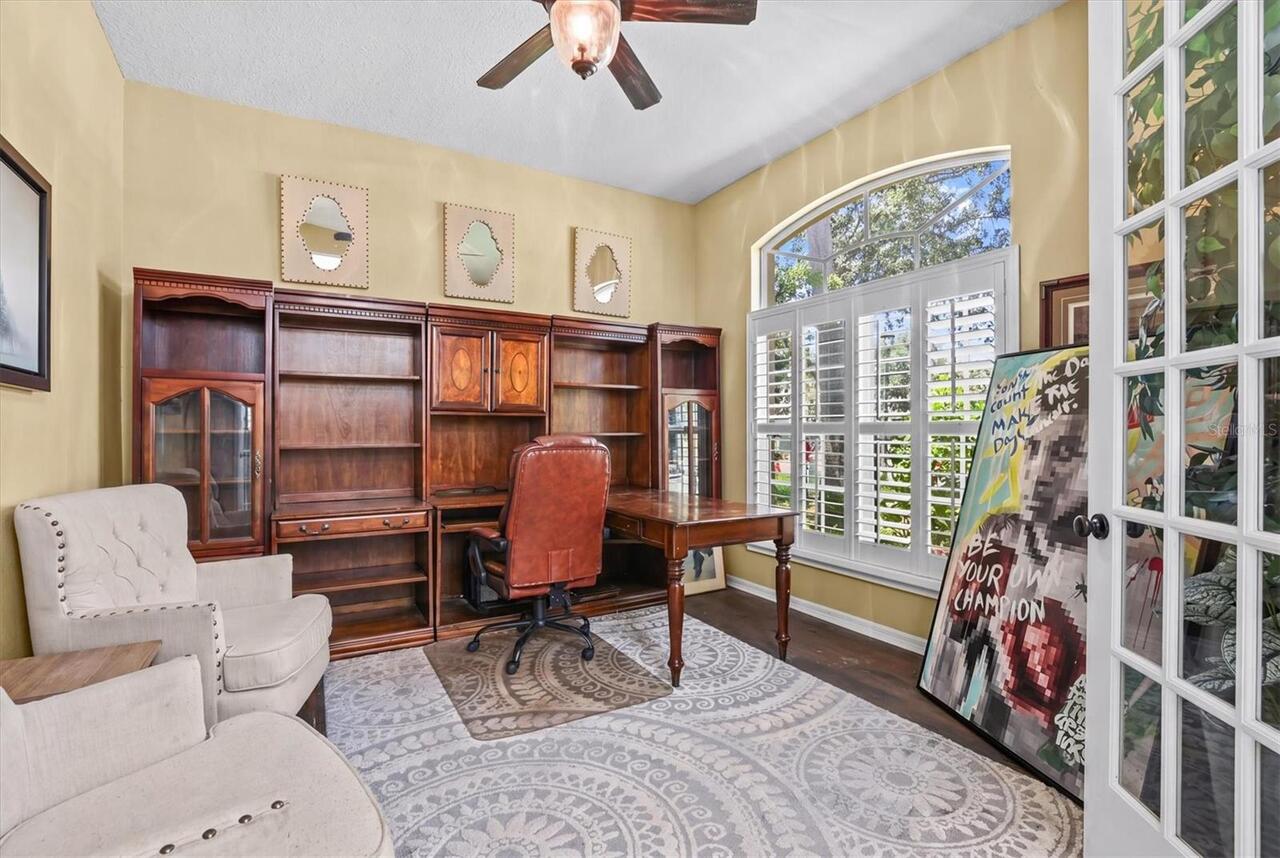 Listing Photo 8