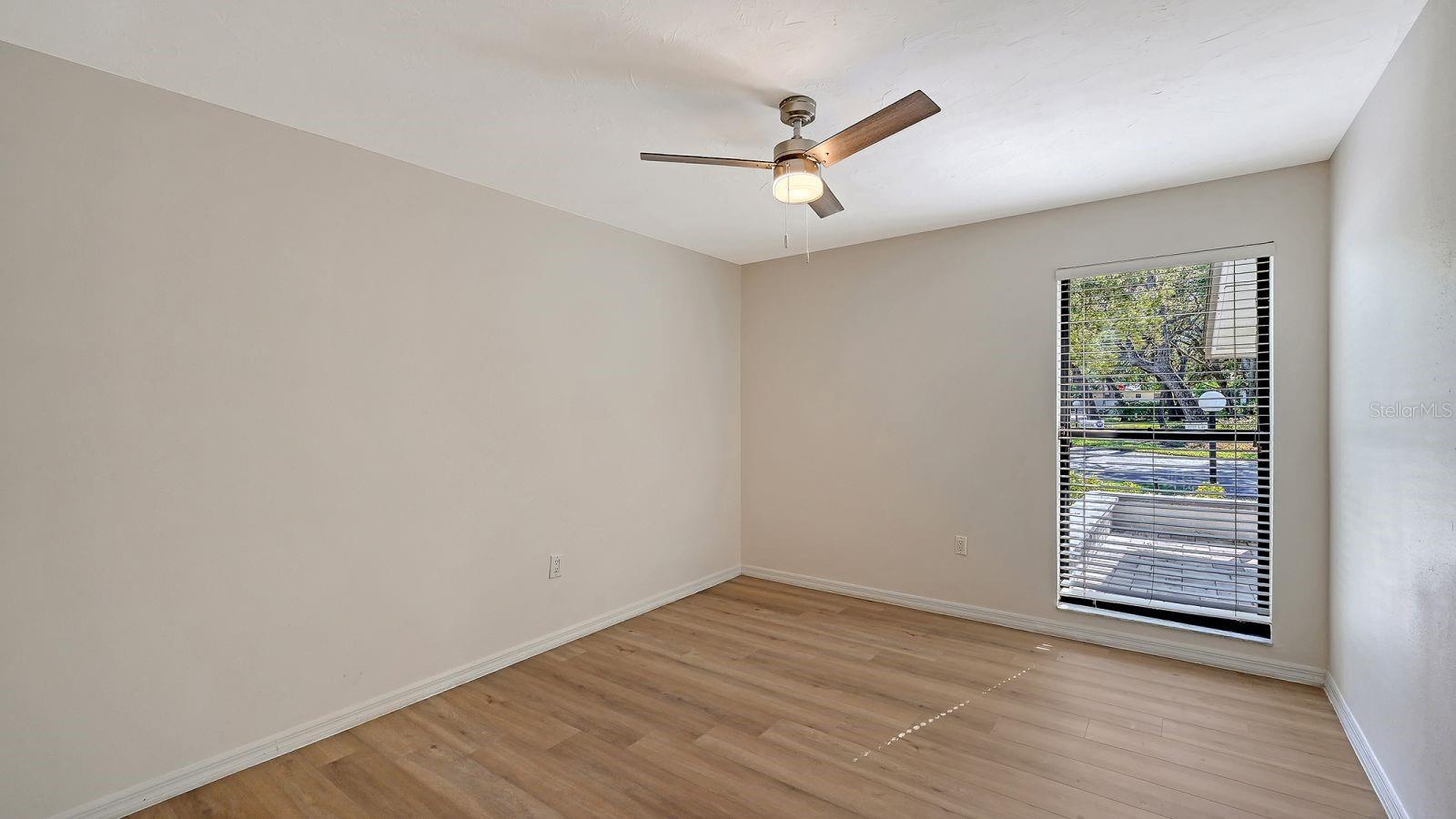 Listing Photo 26