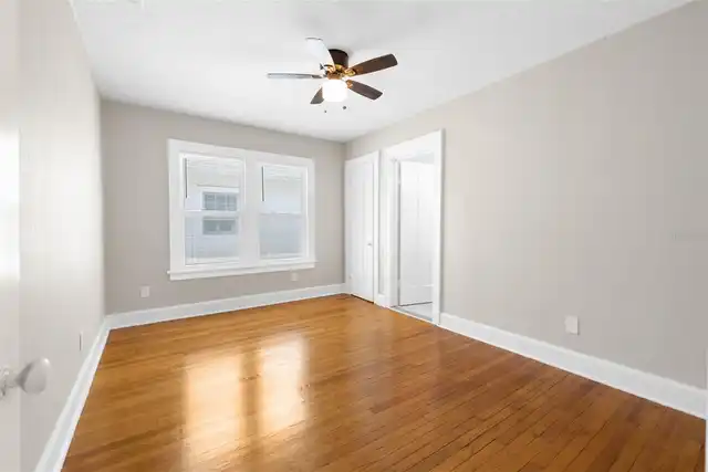 Listing Photo 23