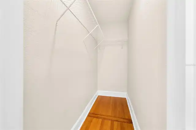 Listing Photo 24