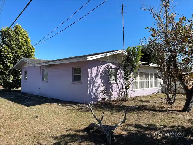 Listing Photo 4