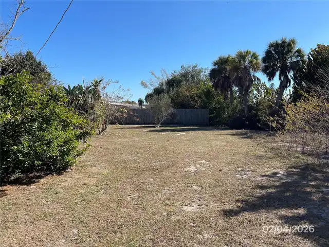 Listing Photo 5