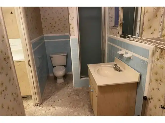 Listing Photo 12