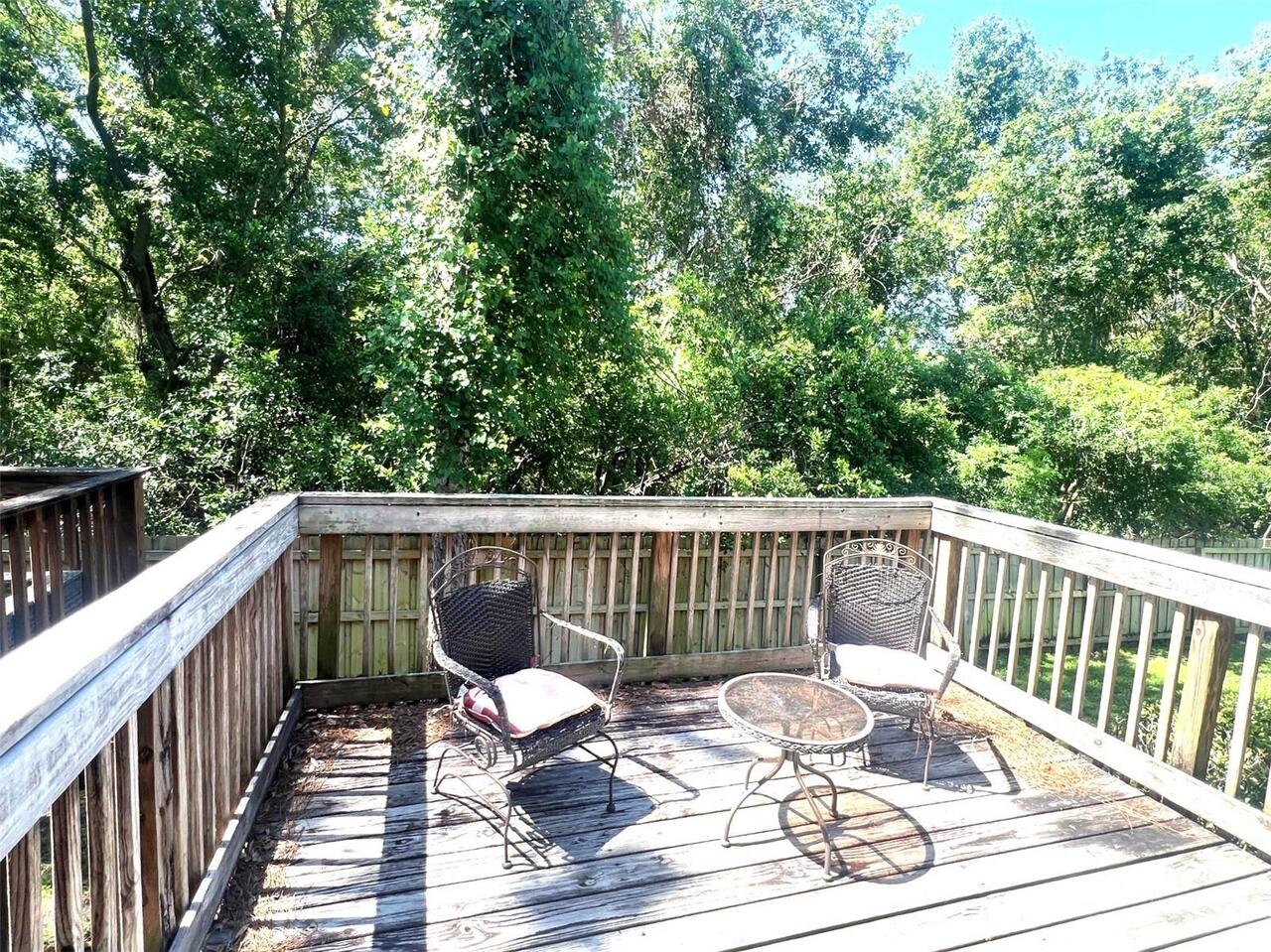Listing Photo 19
