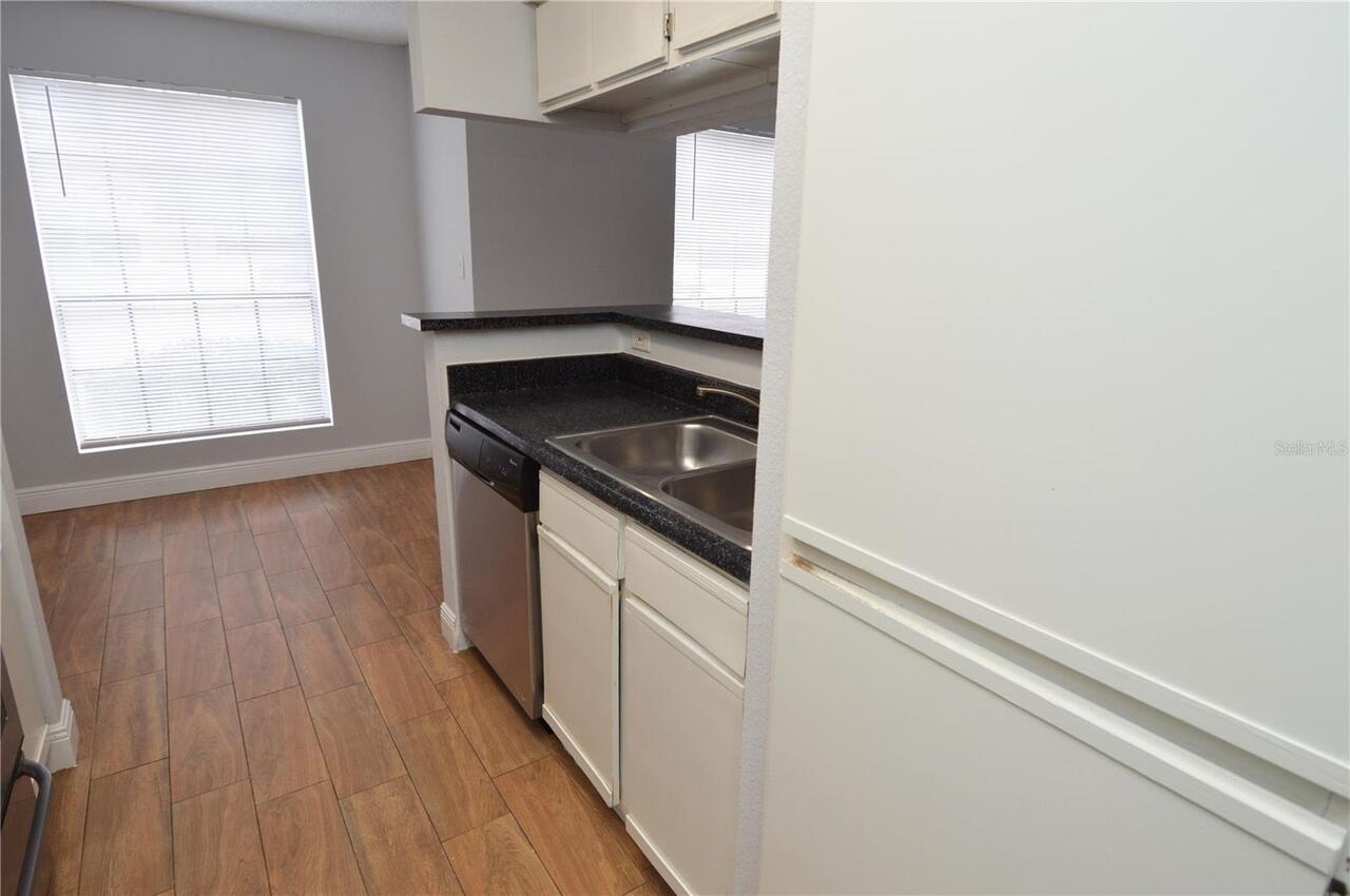 Listing Photo 14