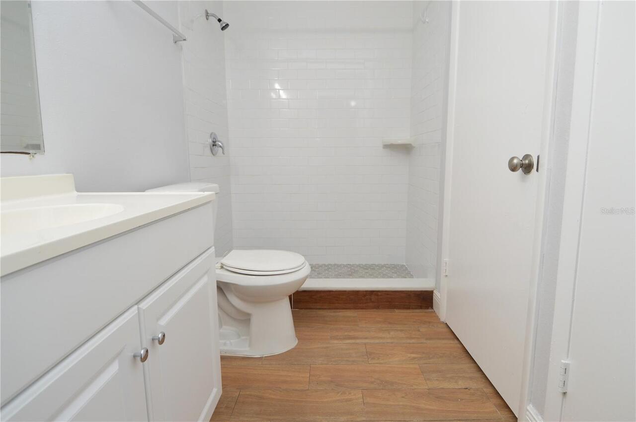 Listing Photo 37