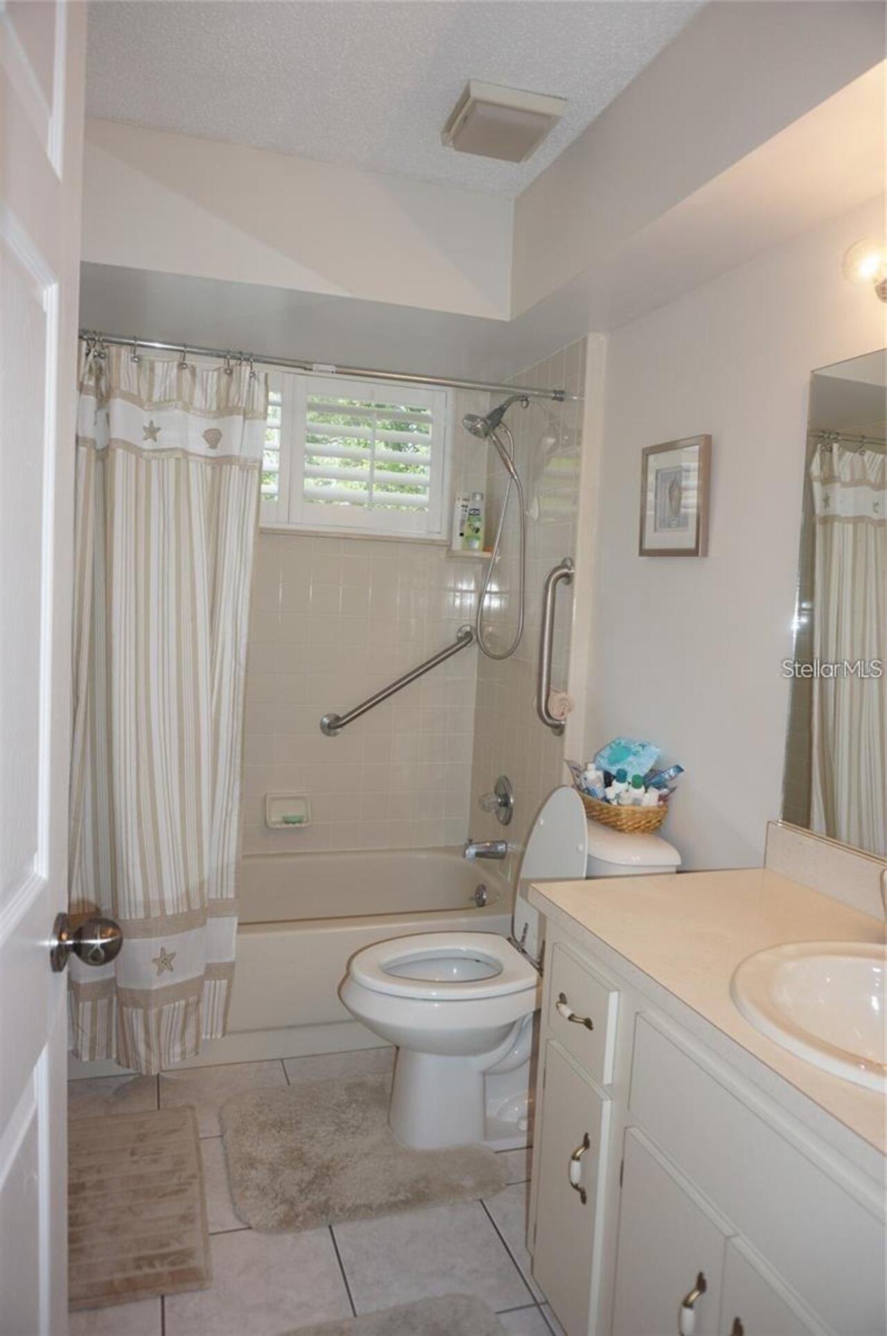 Listing Photo 15