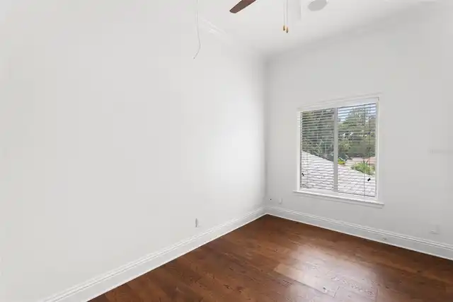 Listing Photo 57