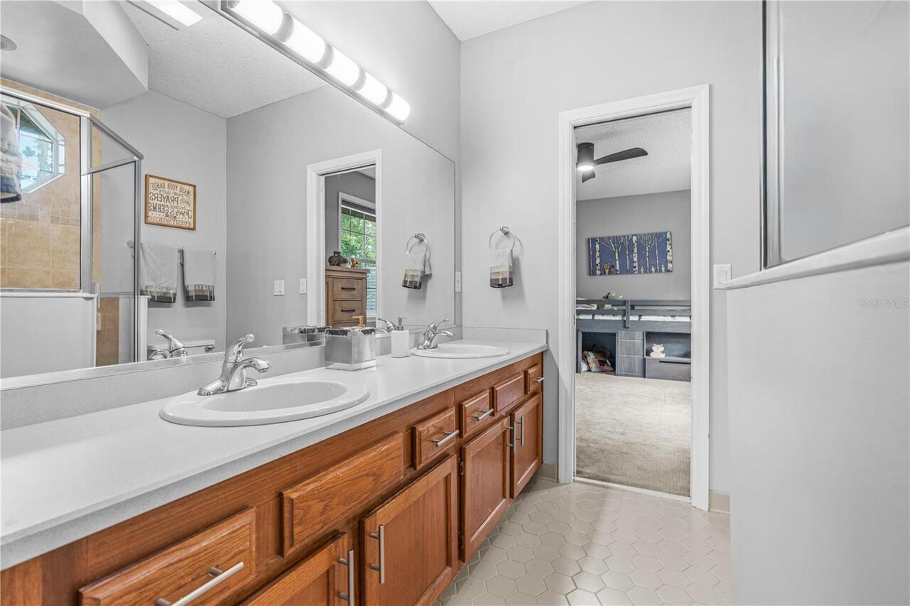 Listing Photo 42