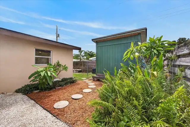 Listing Photo 21
