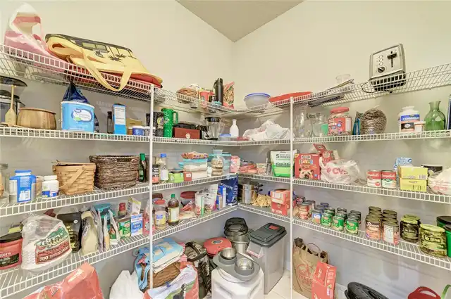 Listing Photo 20