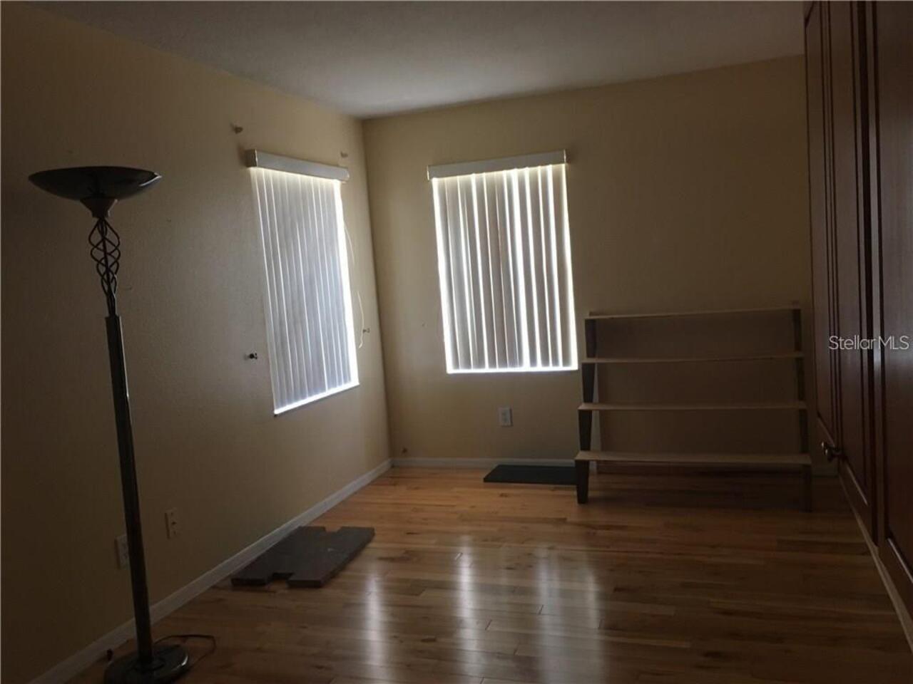 Listing Photo 9