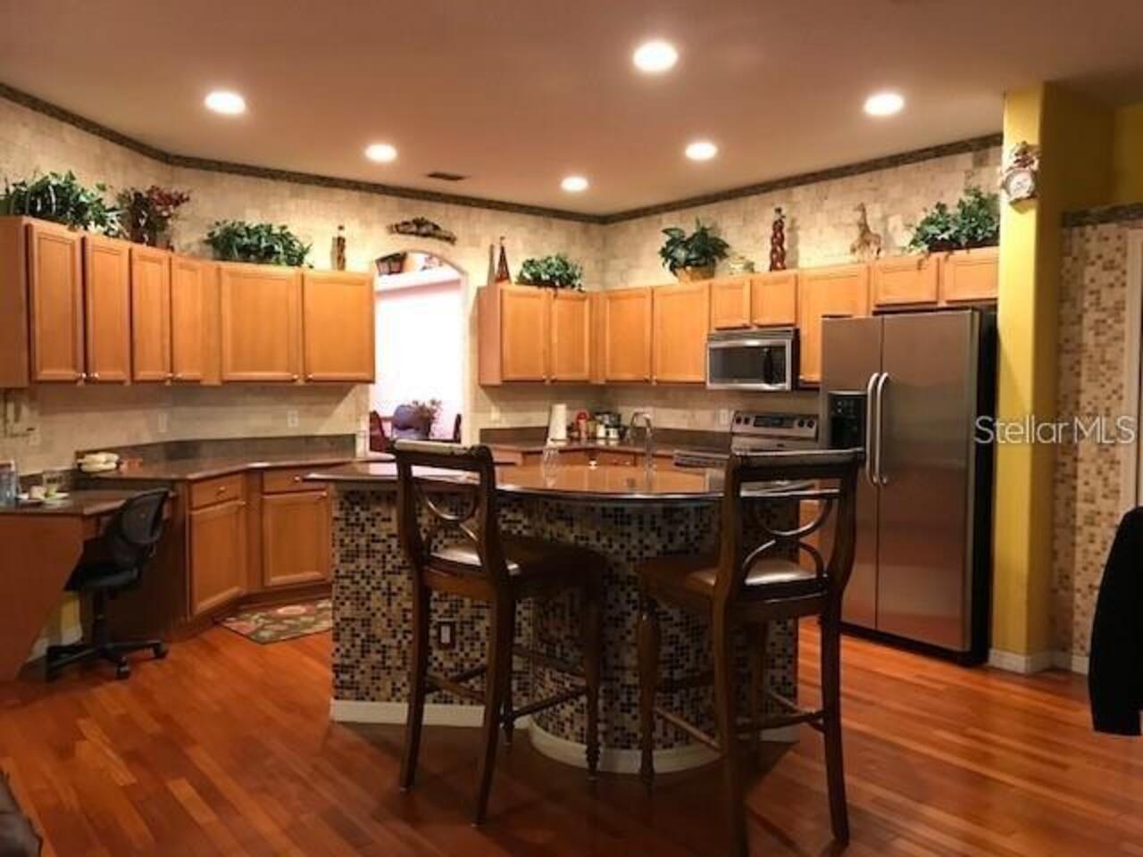 Listing Photo 5
