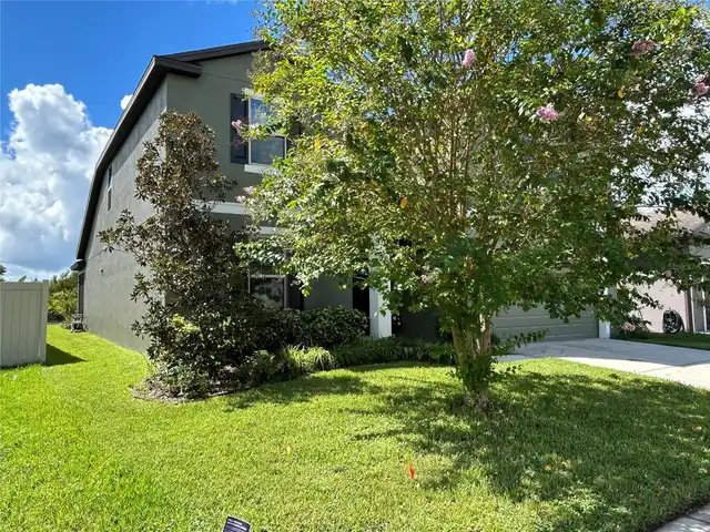 Listing Photo 32
