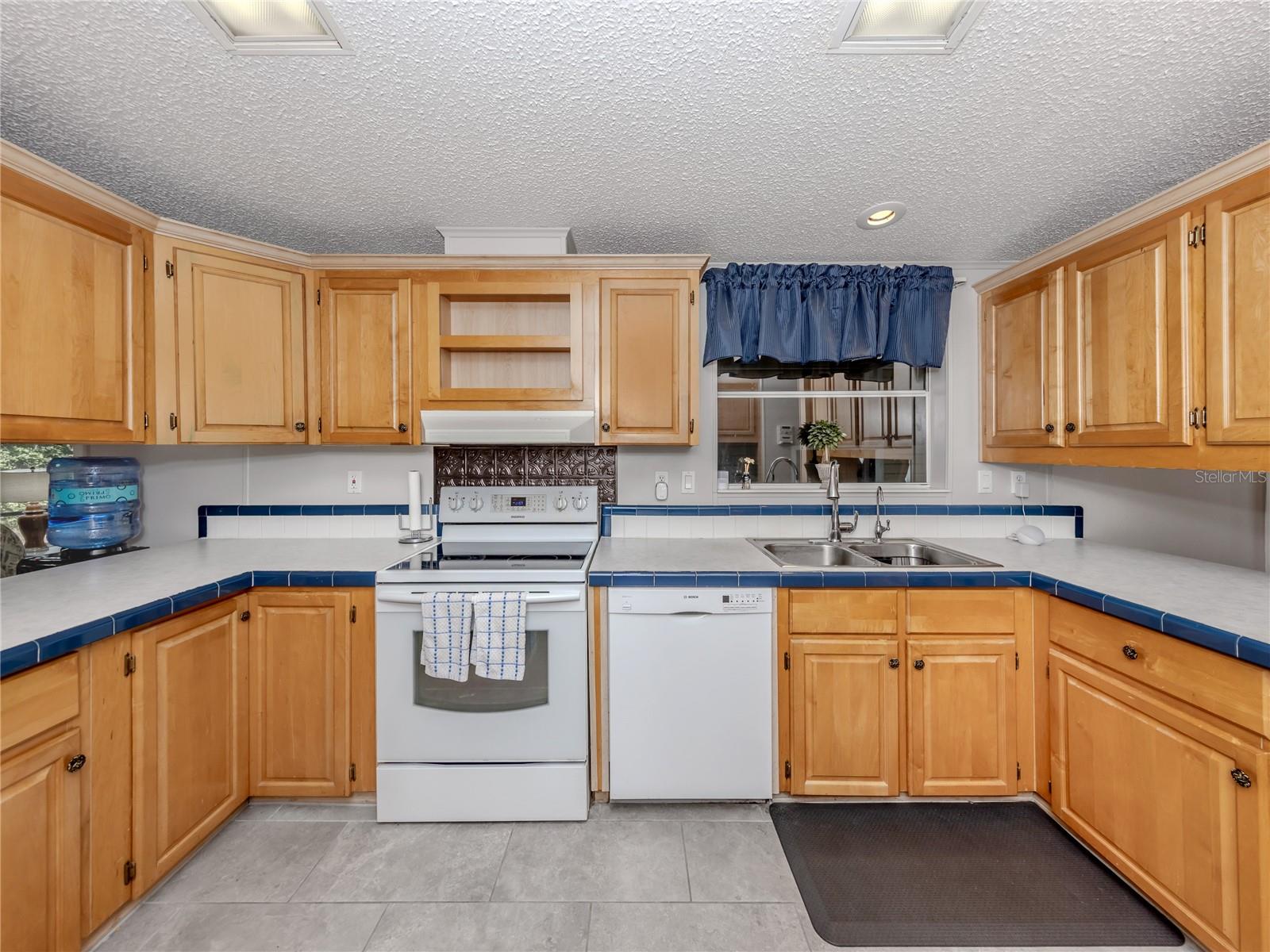 Listing Photo 15