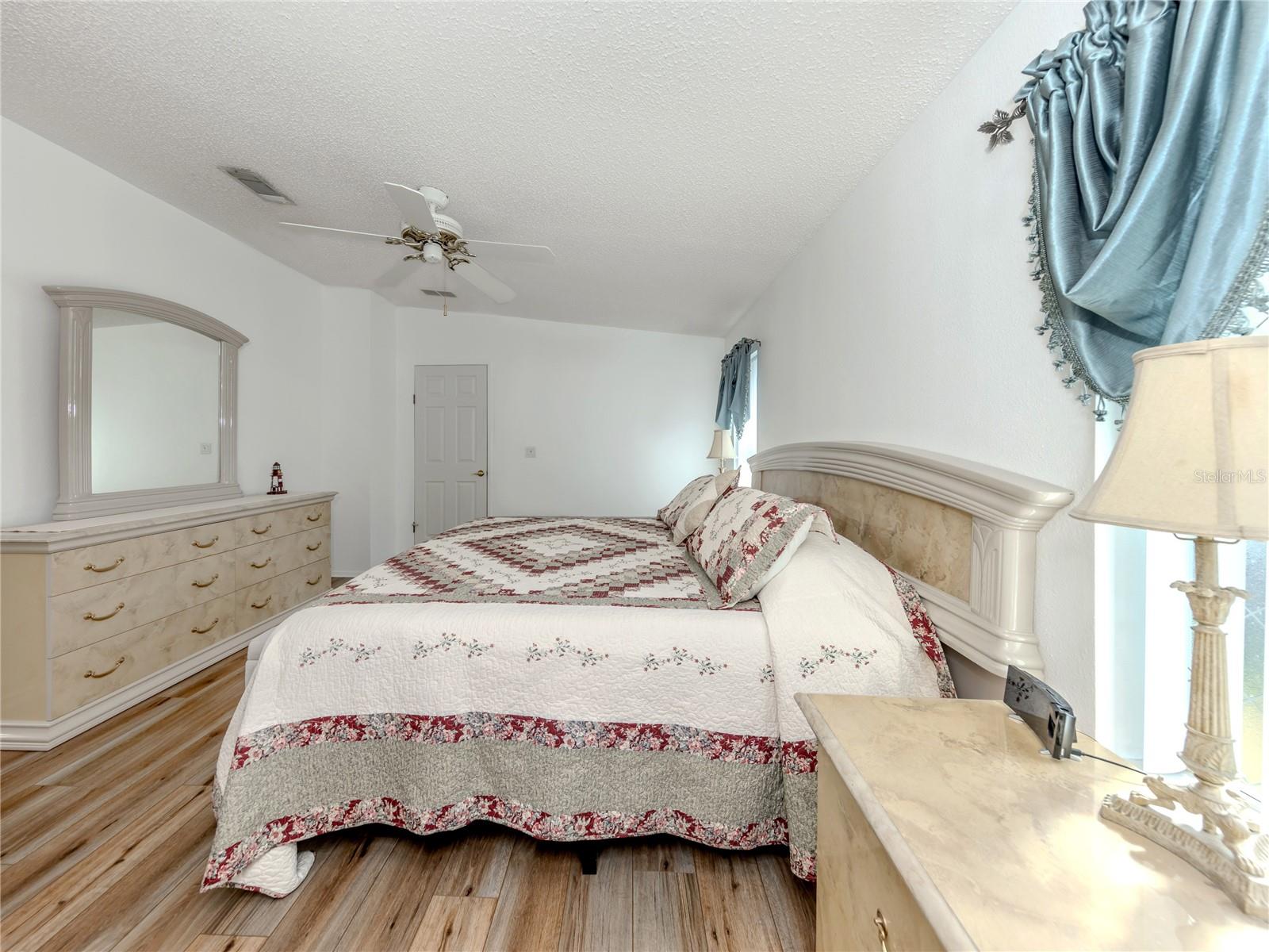 Listing Photo 23
