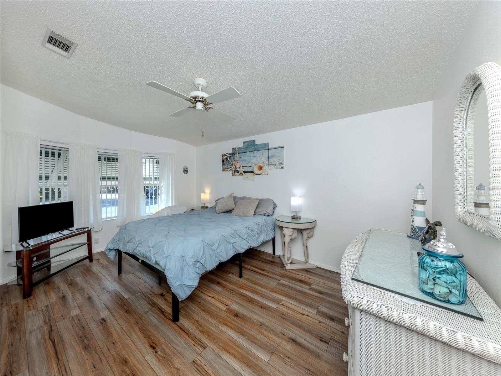 Listing Photo 27