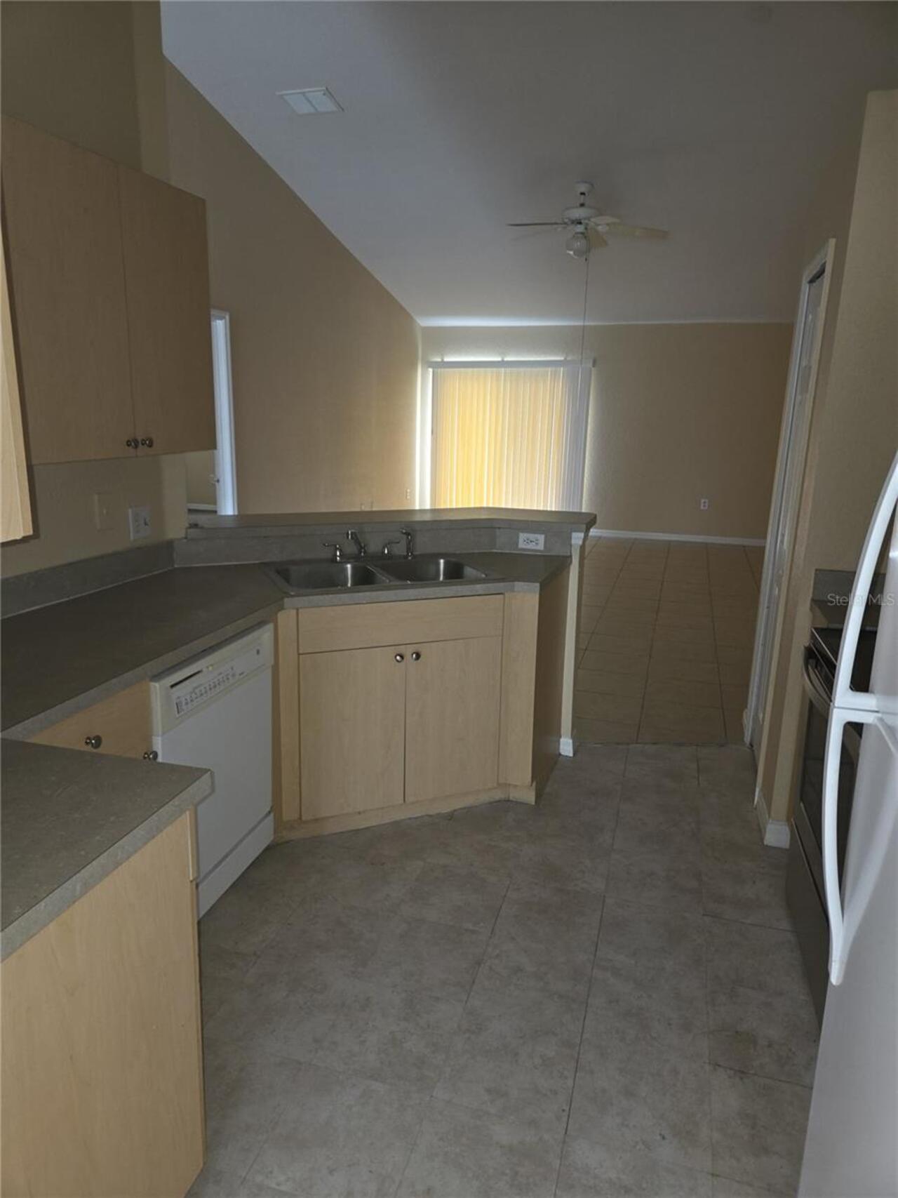 Listing Photo 6