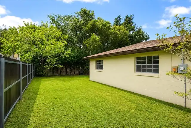 Listing Photo 6