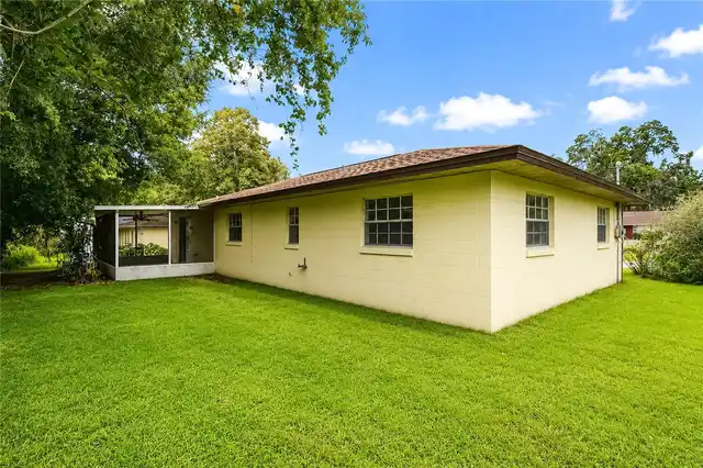 Listing Photo 7