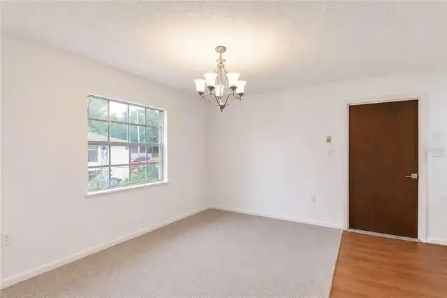 Listing Photo 22