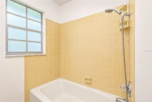 Listing Photo 26