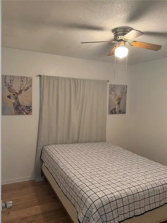 Listing Photo 9