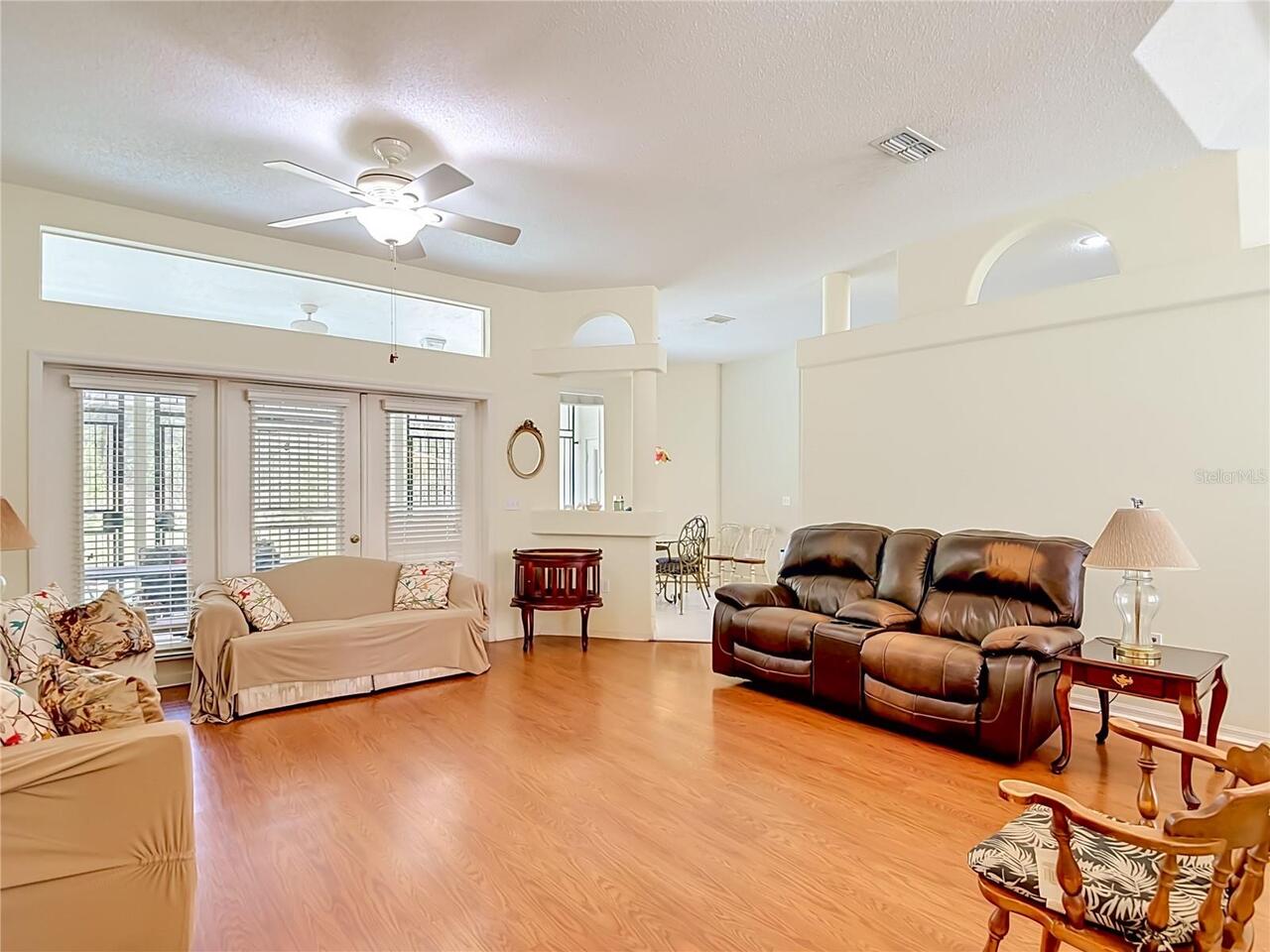 Listing Photo 7
