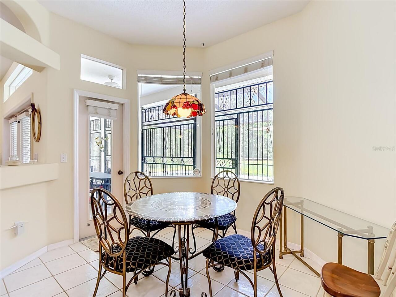 Listing Photo 17
