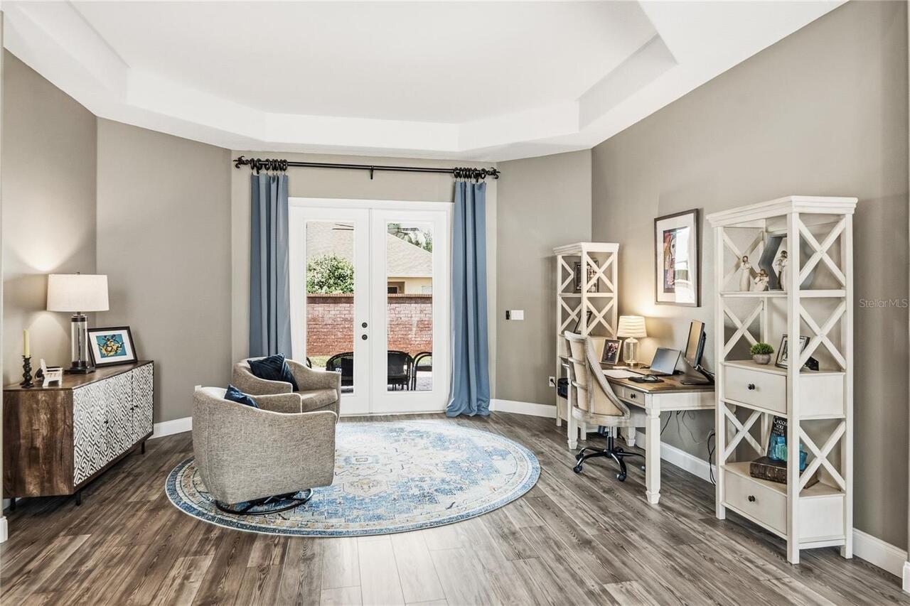 Listing Photo 18