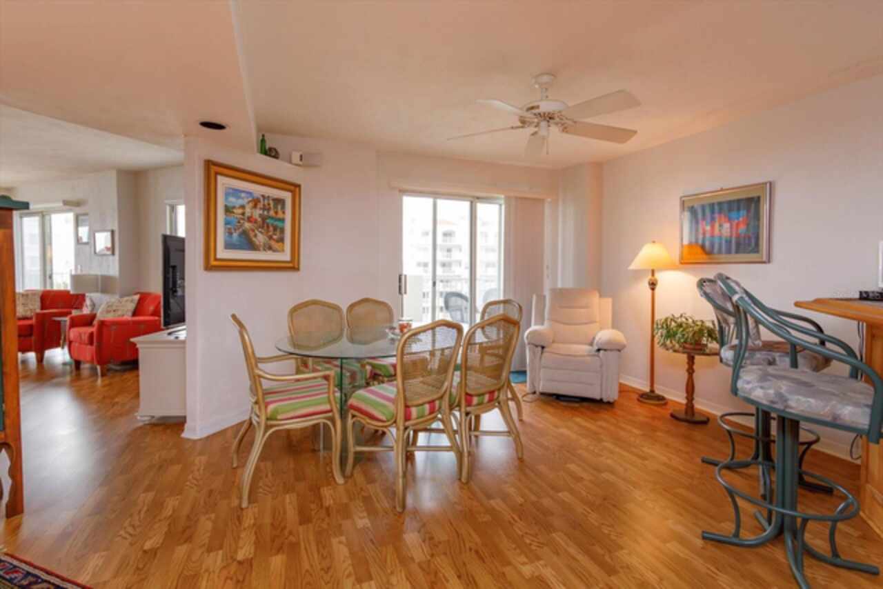 Listing Photo 8