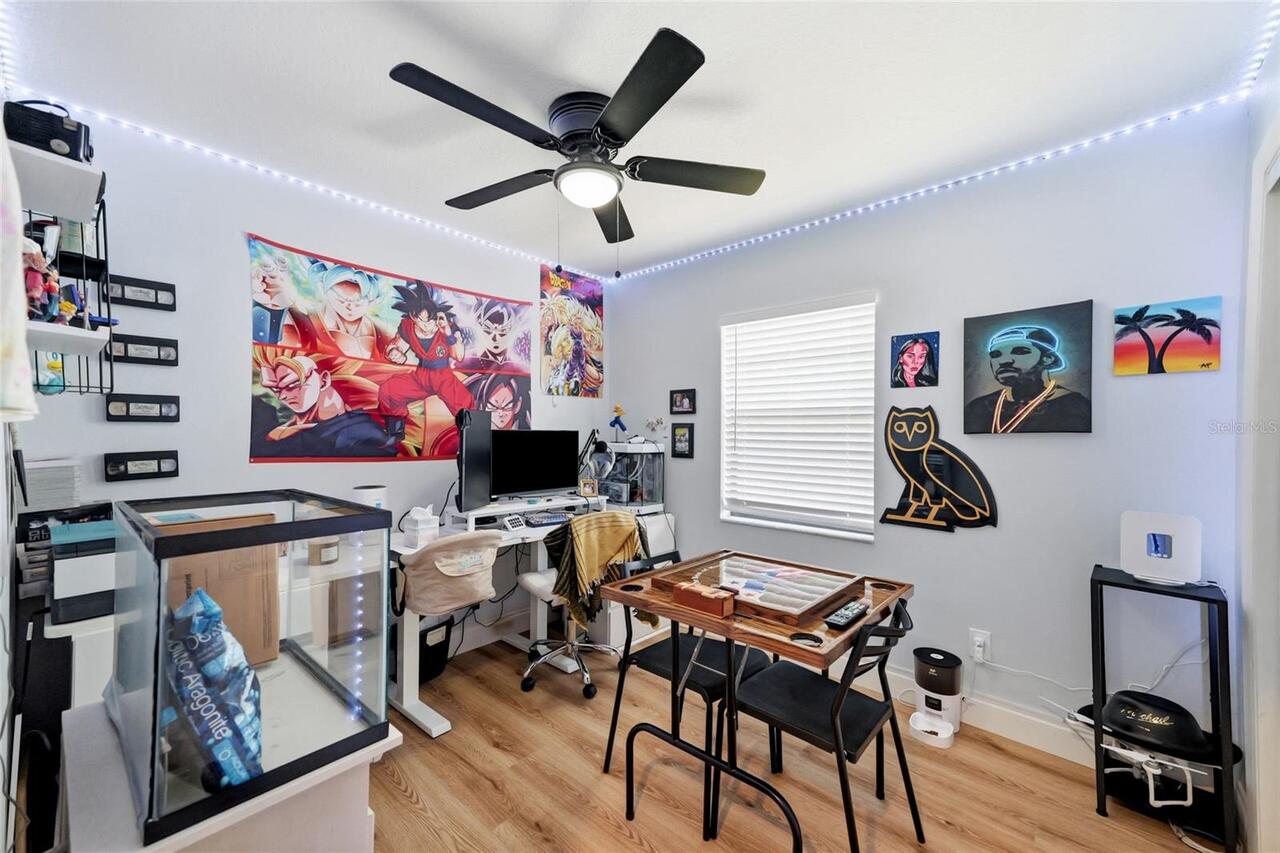 Listing Photo 16