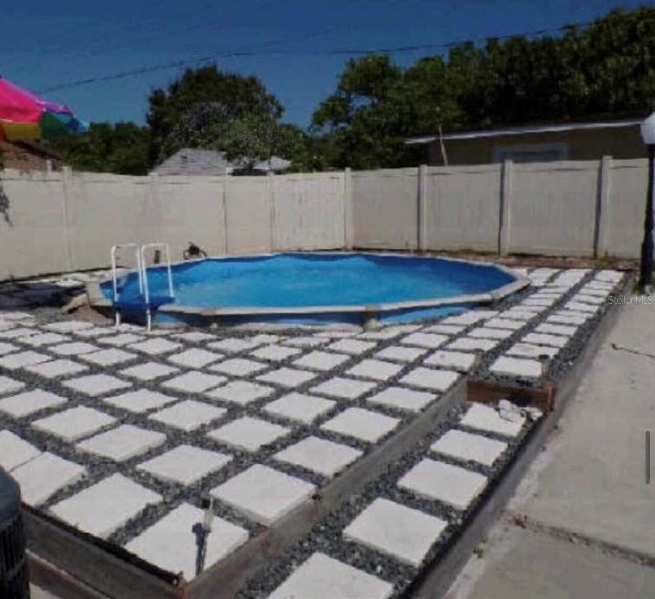 Listing Photo 11