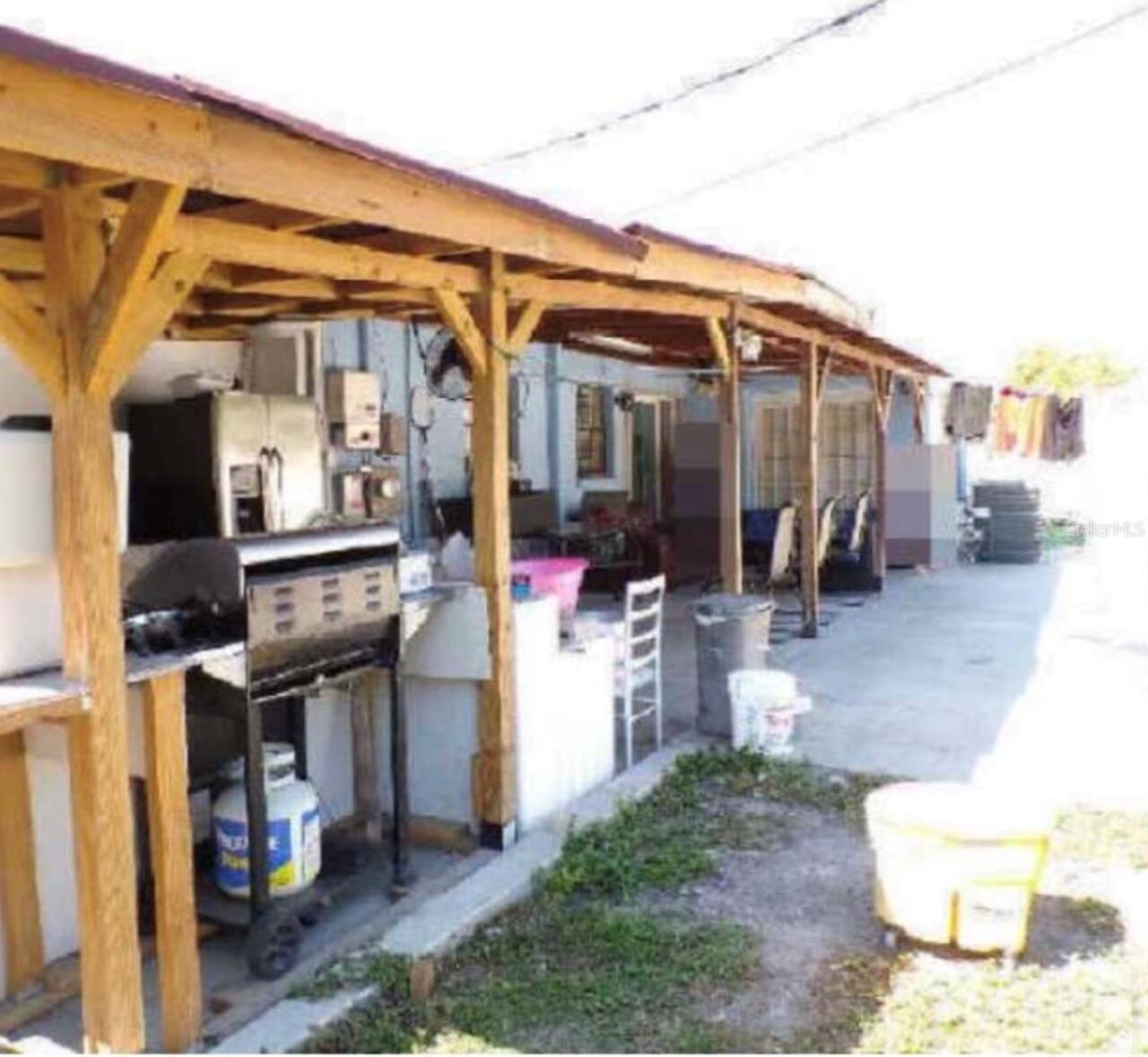 Listing Photo 12