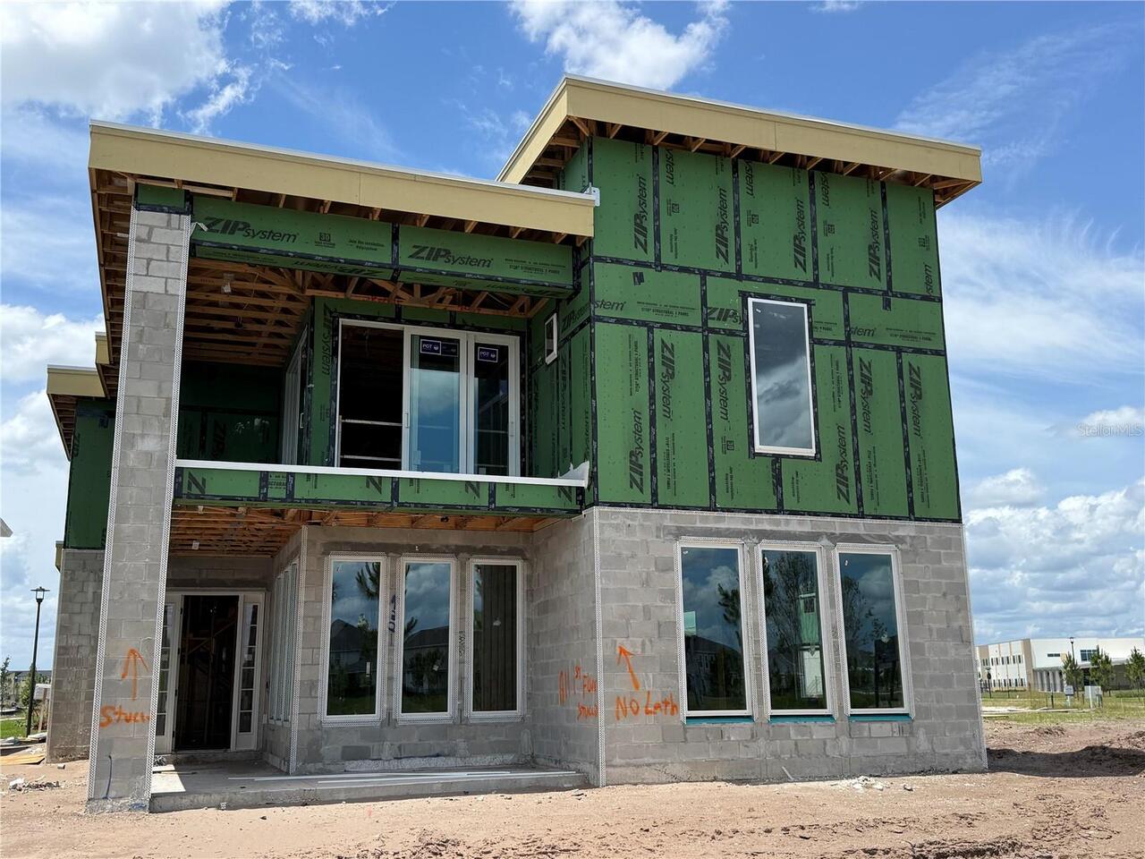 5BR, Home, 4BA, $1,679,672
Read More
