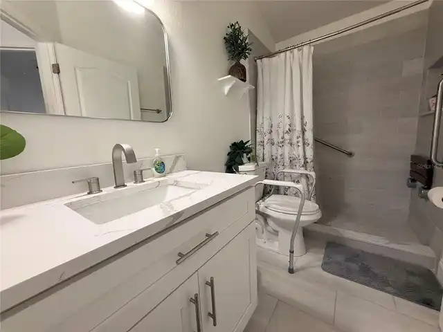 Listing Photo 42