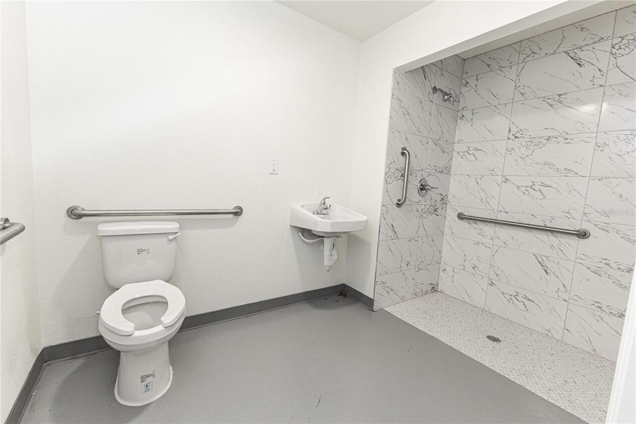 Listing Photo 13